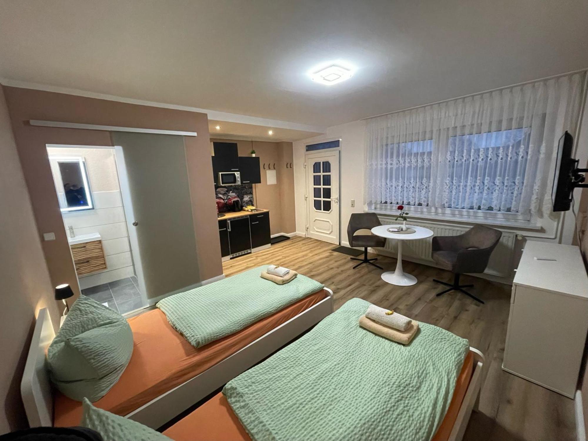 Top-Moderne Ferienwohnung Und Apartments Auf Frueherem Wunderschoenen Bauernhof Im Elbe-Elster-Kreis In Brandenburg Bei Herzberg-Elster, Schoenewalde, Holzdorf Dış mekan fotoğraf
